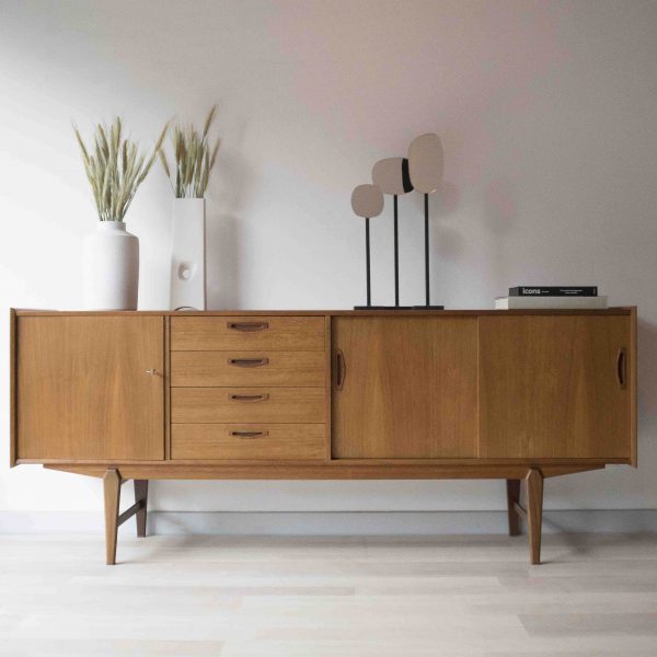 DEENS-DRESSOIR-BRUIN
